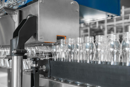 Step-by-step Guide on How to Choose Your Ideal Plastic Manufacturer